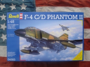 Revell 04583  F-4 C/D Phantom II
